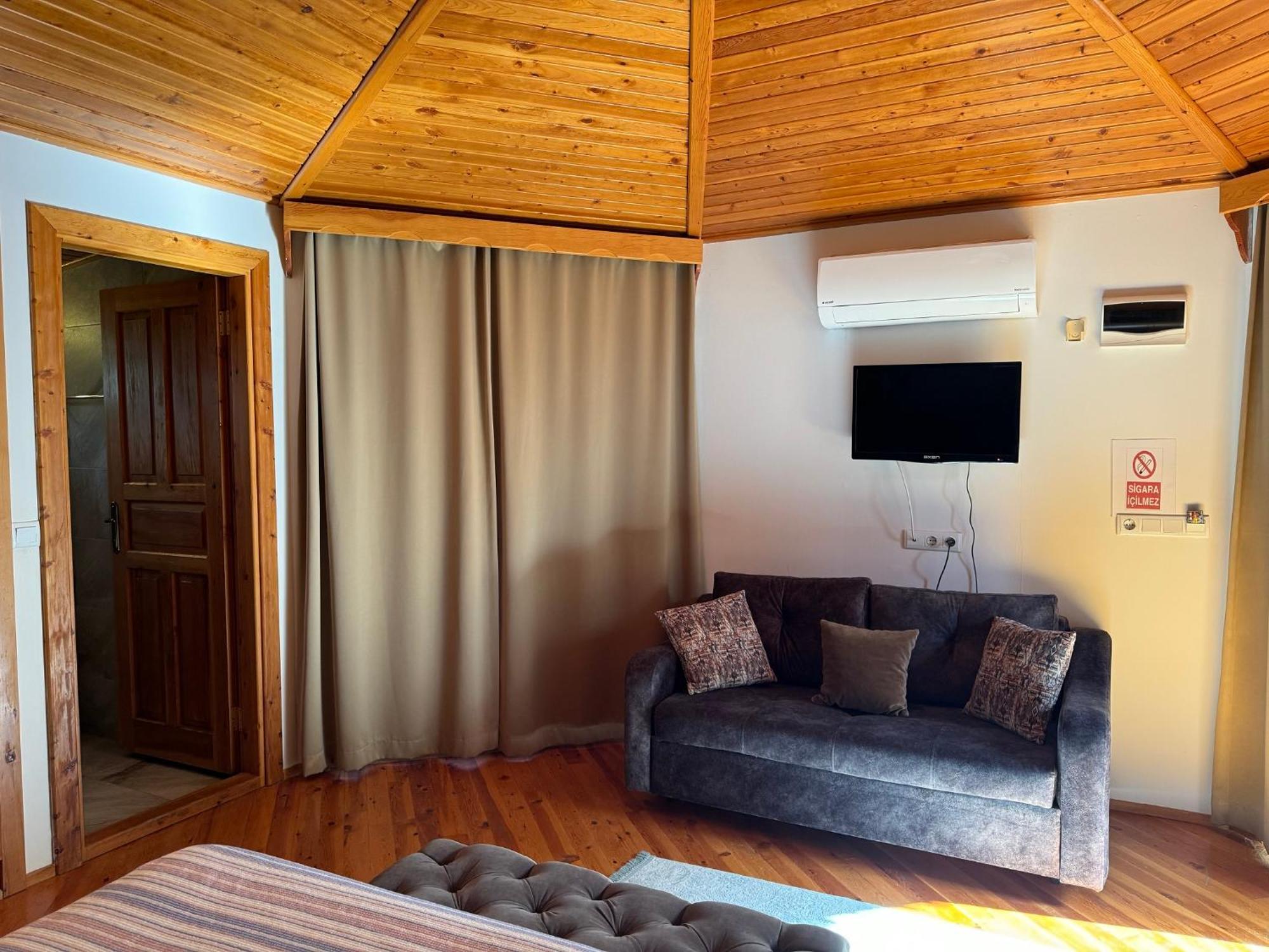 Karaoez Ada Bungalows & Villa חדר תמונה